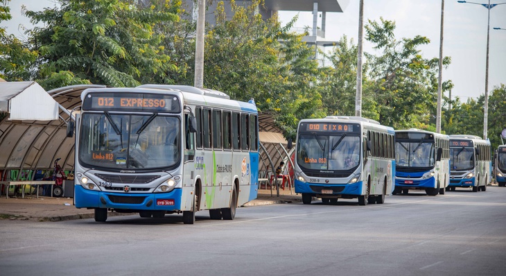 O transporte público gratuito nas eleições está em debate no STF (Fonte: Reprodução Google)