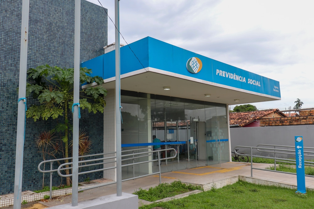 É direito do segurado o atraso em 15 minutos no atendimento da agência do INSS 