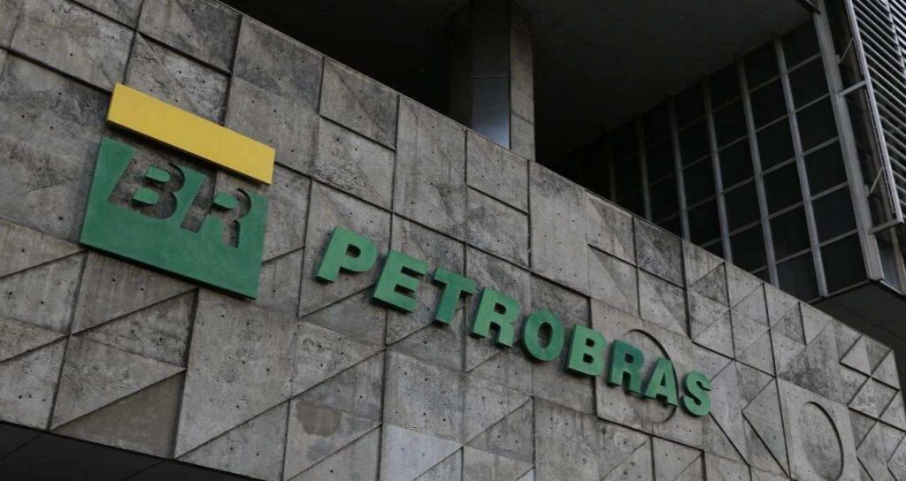 Petrobras cai mais de 5% e afeta Ibovespa. (Fonte: Reprodução Google)