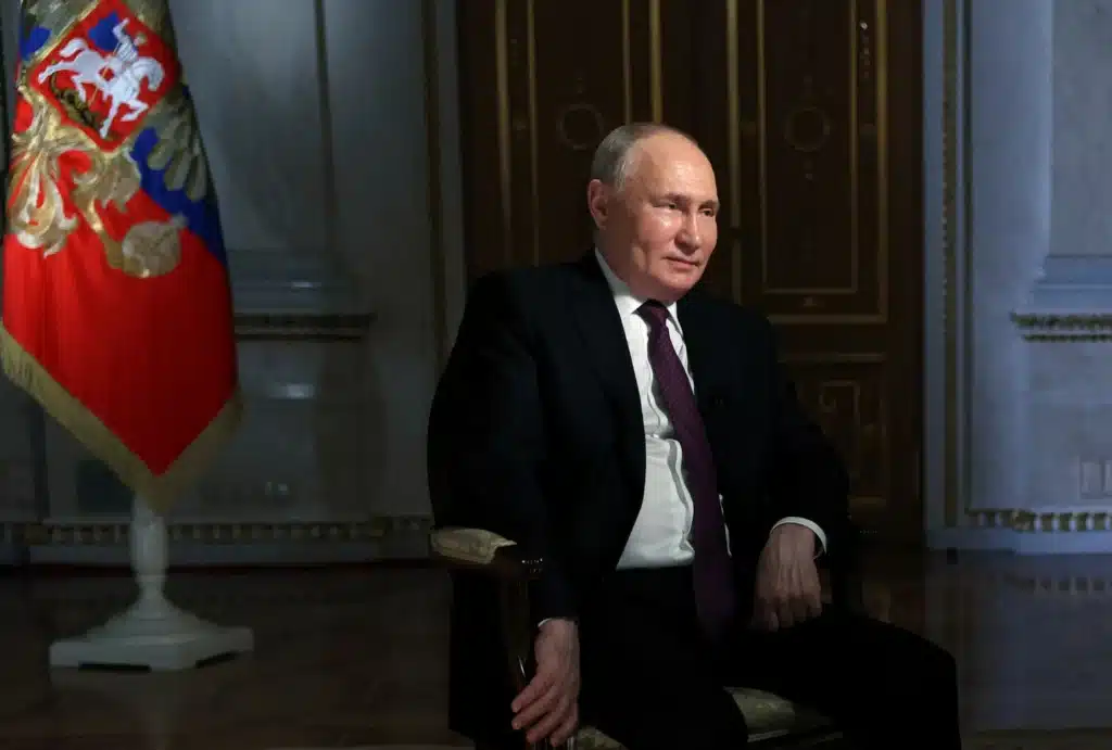 Putin afirma estar pronto para guerra nuclear, mas diz que acredita não ser necessário. (Fonte: Reprodução, Google).