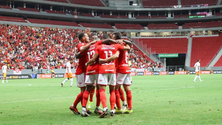 Enner Valencia marcou os dois gols que levou o Inter à vitória.