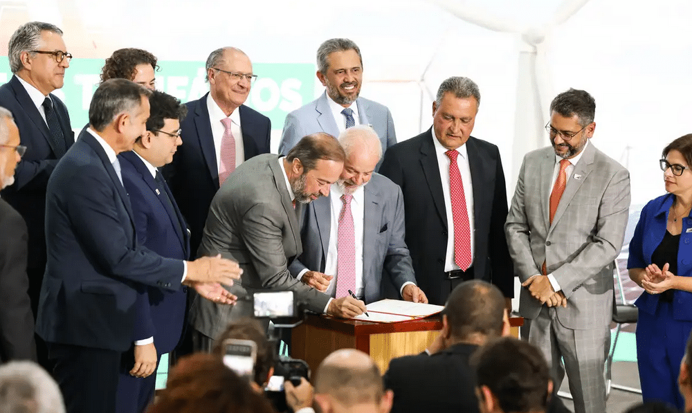 Lula Assina Medida Provisória para Reduzir Conta de Luz - Descubra o Impacto!