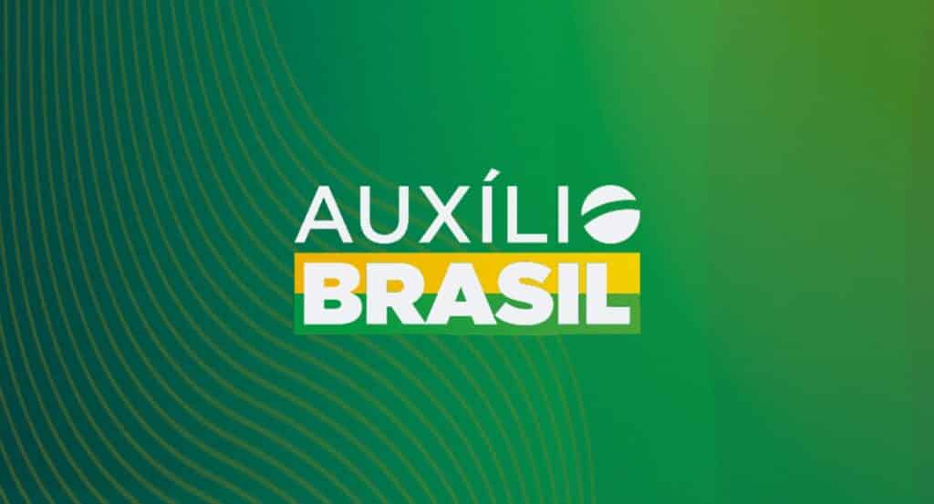 Logo do programa Auxílio Brasil com fundo predominamente verde e detalhes amarelos.