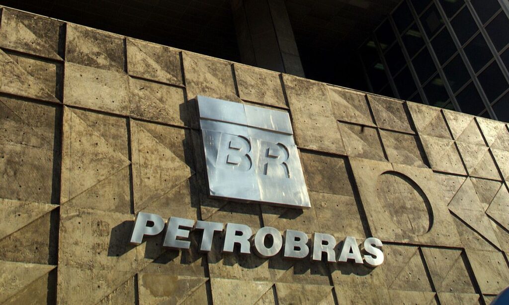 Mesmo com tensões internacionais, não há indícios de aumento no preço dos combustíveis no Brasil. (Fonte: Reprodução Google)