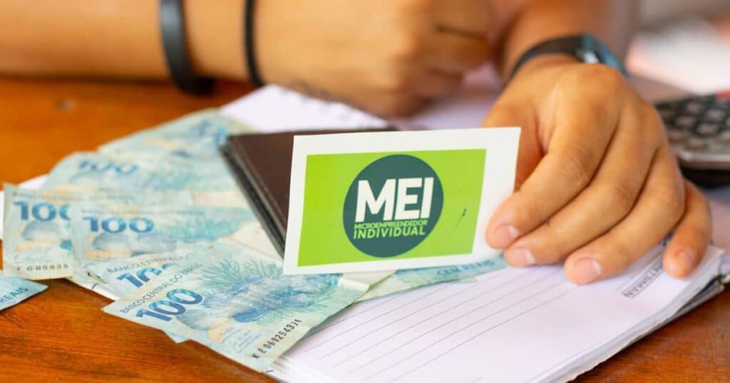 O Desenrola Brasil para MEI vai ajudar os microempreendedores a renegociarem suas dívidas