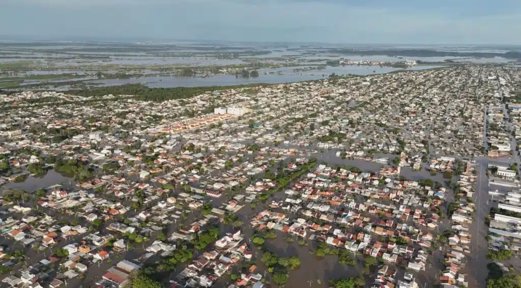 Bairro Mathias Velho, em Canoas (RS), ficou tomado pelas enchentes no Rio Grande do Sul. (Fonte: Reprodução Google).