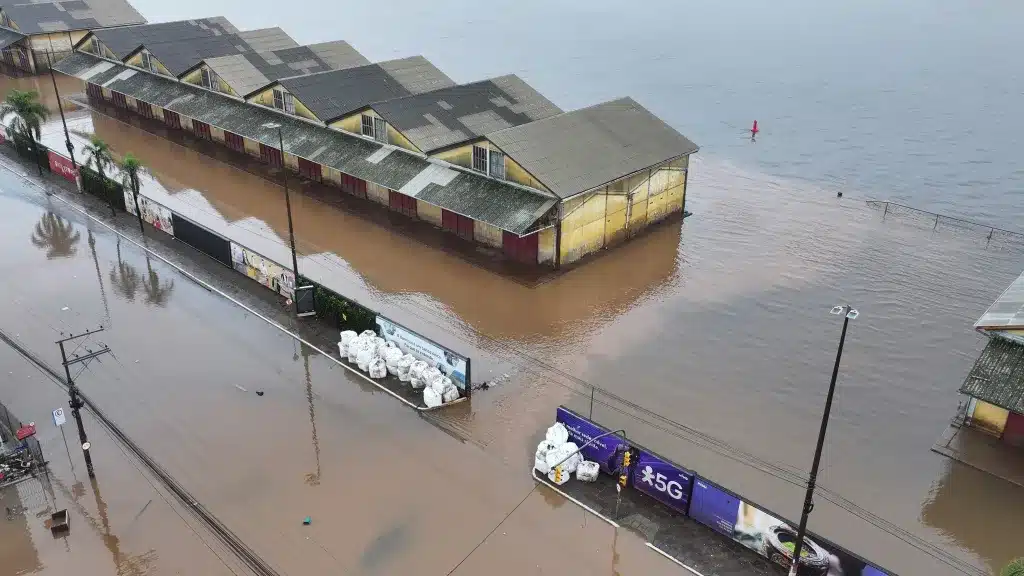 casas afetadas pelas chuvas do rio grande do sul