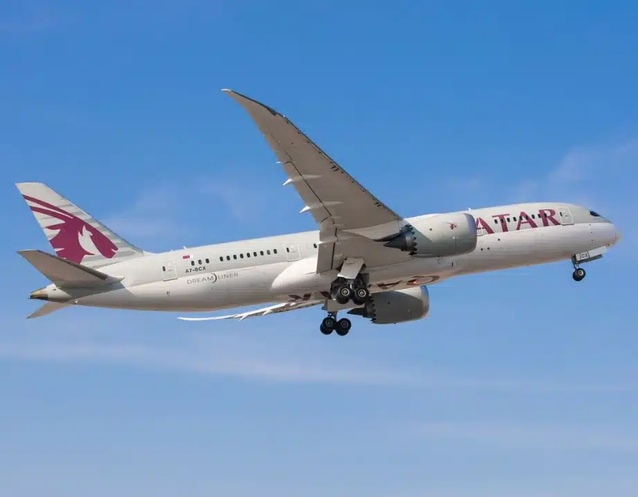 avião qatar airways