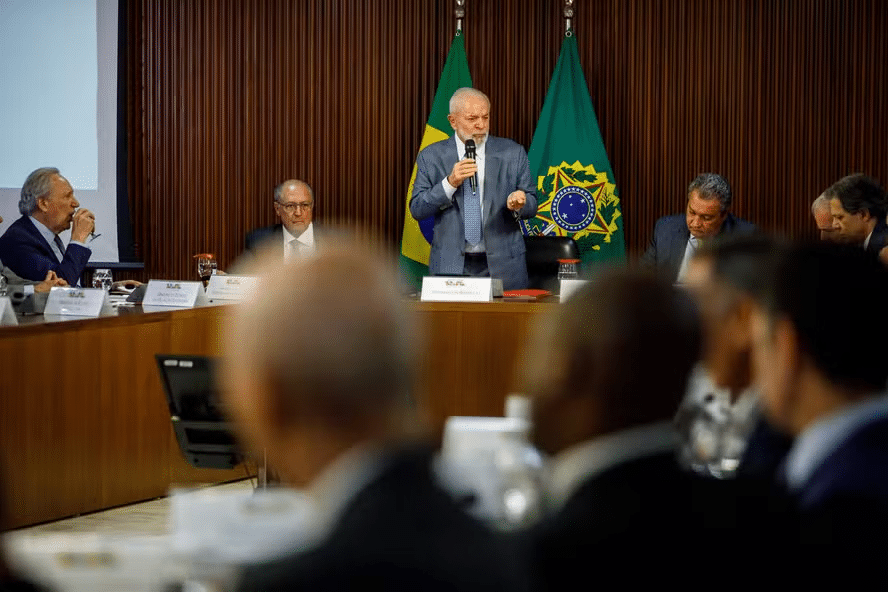 Presidente Lula anuncia novo pacote de recursos para o RIo Grande do SUl