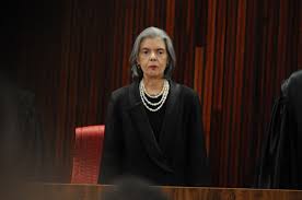 foto da ministra Carmem Lúcia queassume TSE