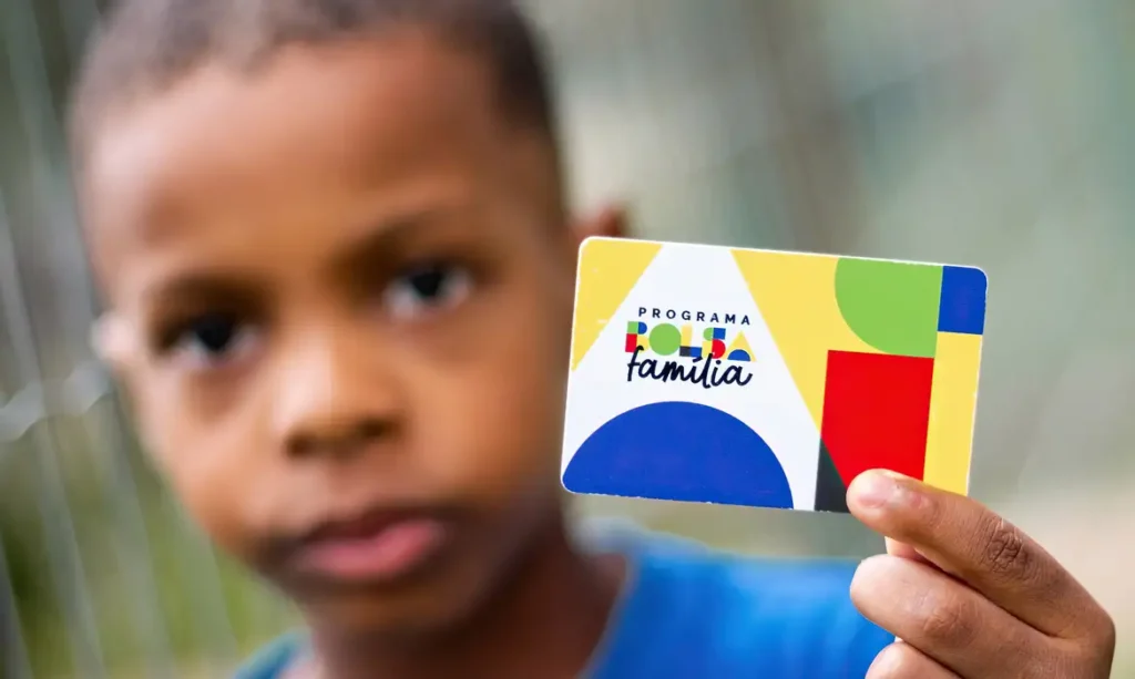 Cartão Bolsa Família. (Fonte: Lyon Santos/MDS).