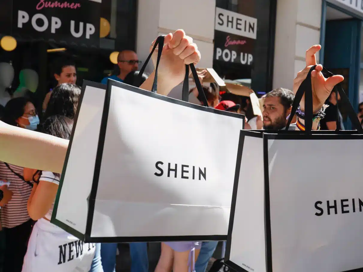 Shein, conhecida por sua assertividade no mercado fashion online, elevou seus preços
