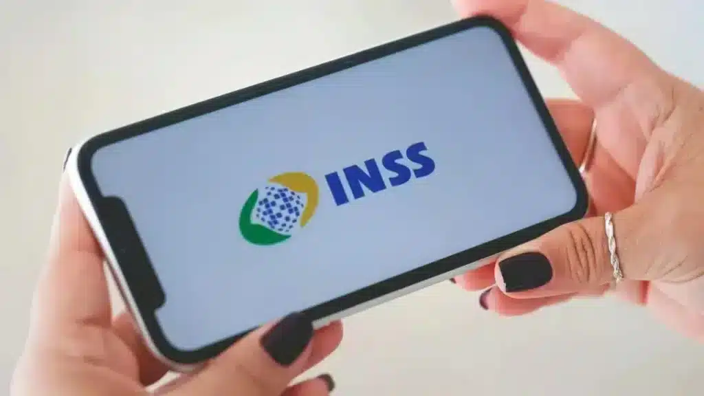 celular aberto no inss