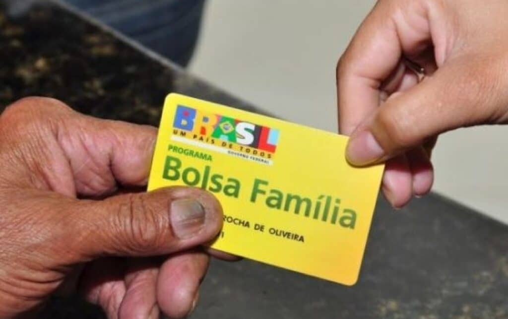 Bolsa Família liberado para trabalhadores.
