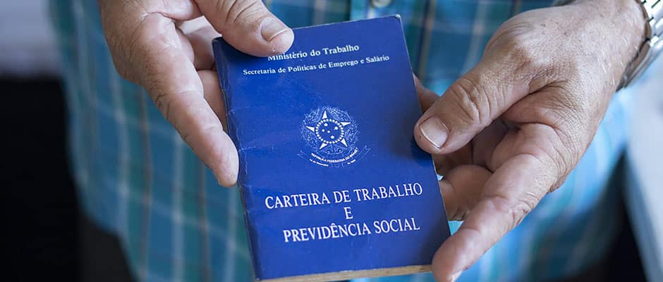 Empregos formais crescem no Brasil.