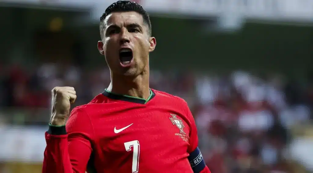 Cristiano Ronaldo. (Fonte: Reprodução Twitter/Cristiano).