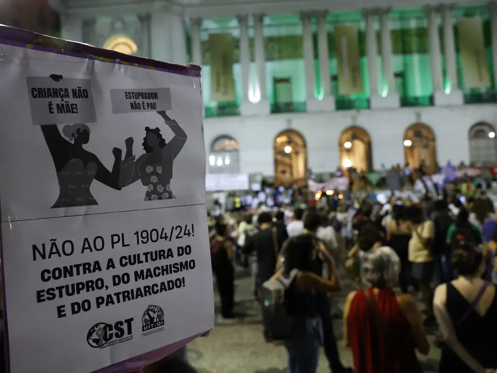 Comissão da OAB terá apenas mulheres para avaliar o PL Antiaborto. 
