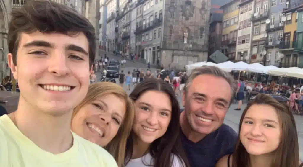 Família de Gugu Liberato