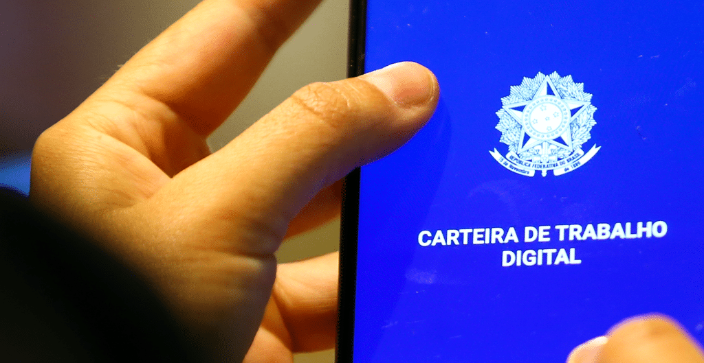 Empréstimo consignado poderá ser feito por meio da carteira de trabalho digital. 