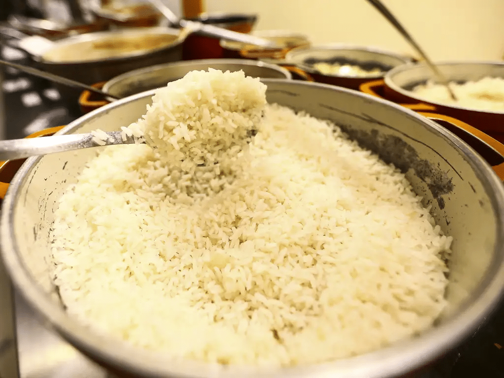 Leilão para importação de arroz arrecada toneladas do produto