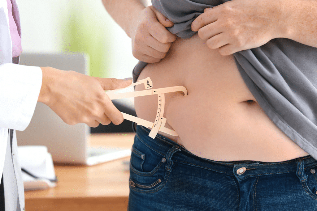 Cirurgia bariátrica, dieta ou novos remédios: qual é o melhor tratamento para obesidade?