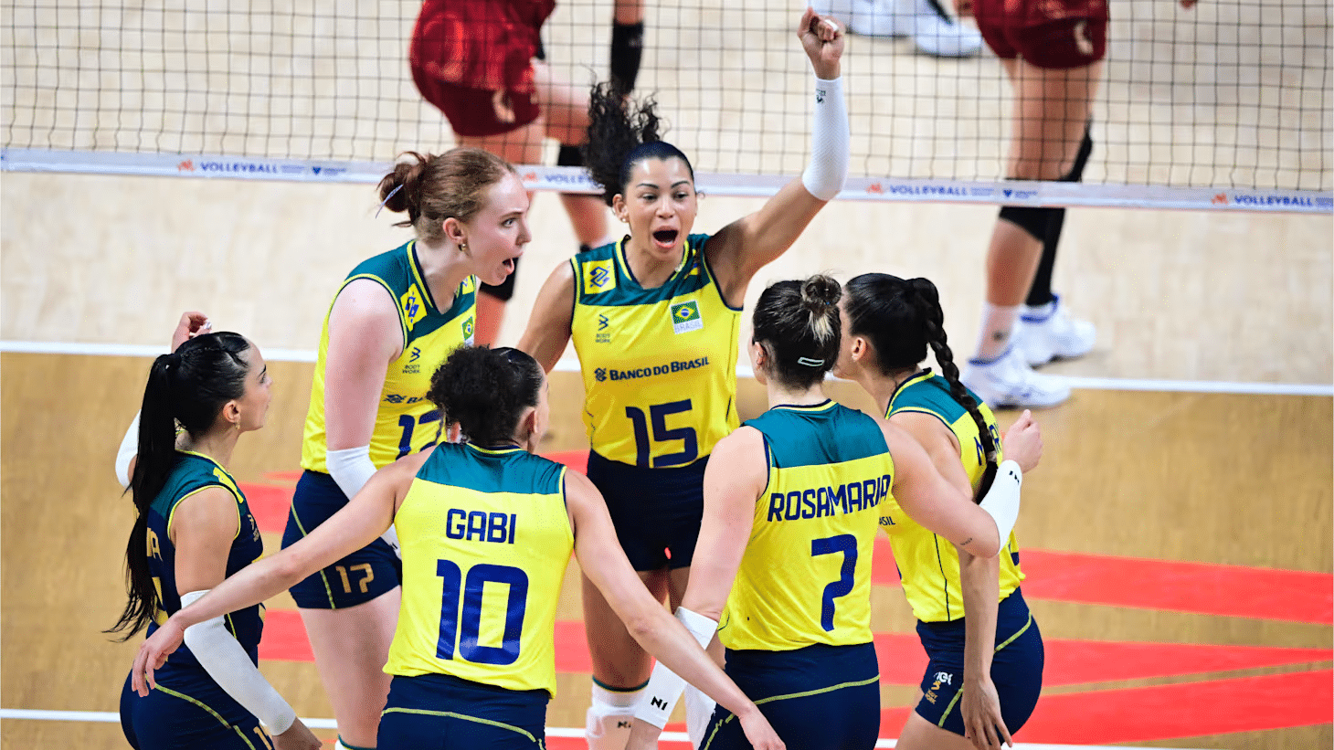 Seleção Brasileira de Vôlei se prepara para as Olimpíadas