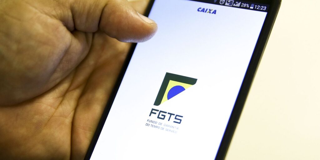 Impacto da mudança do FGTS nos trabalhadores.