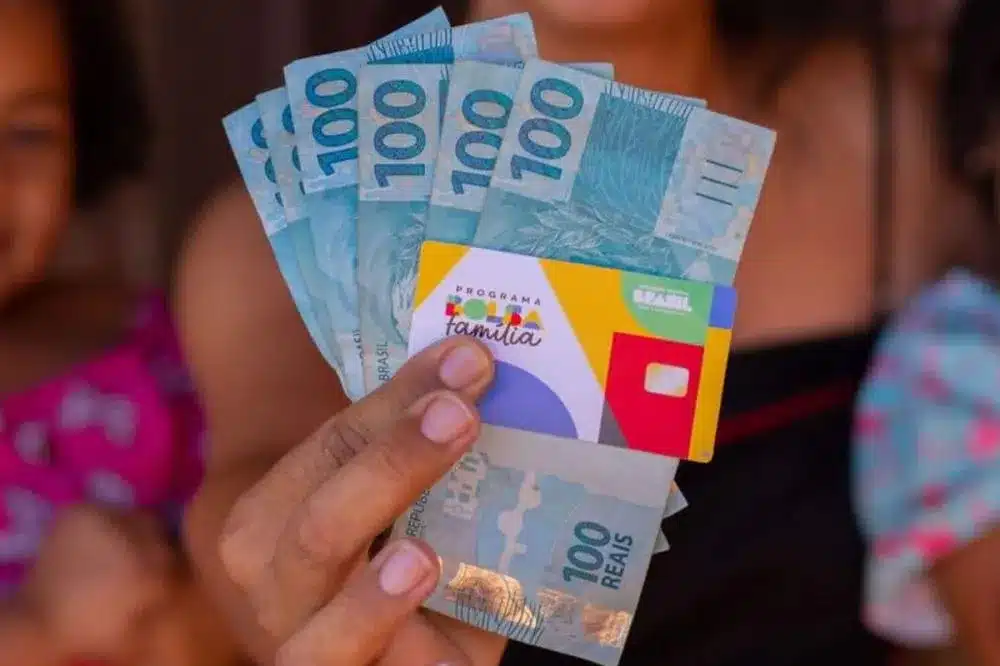 Descubra quem pode receber os pagamentos do Bolsa Família 2024.