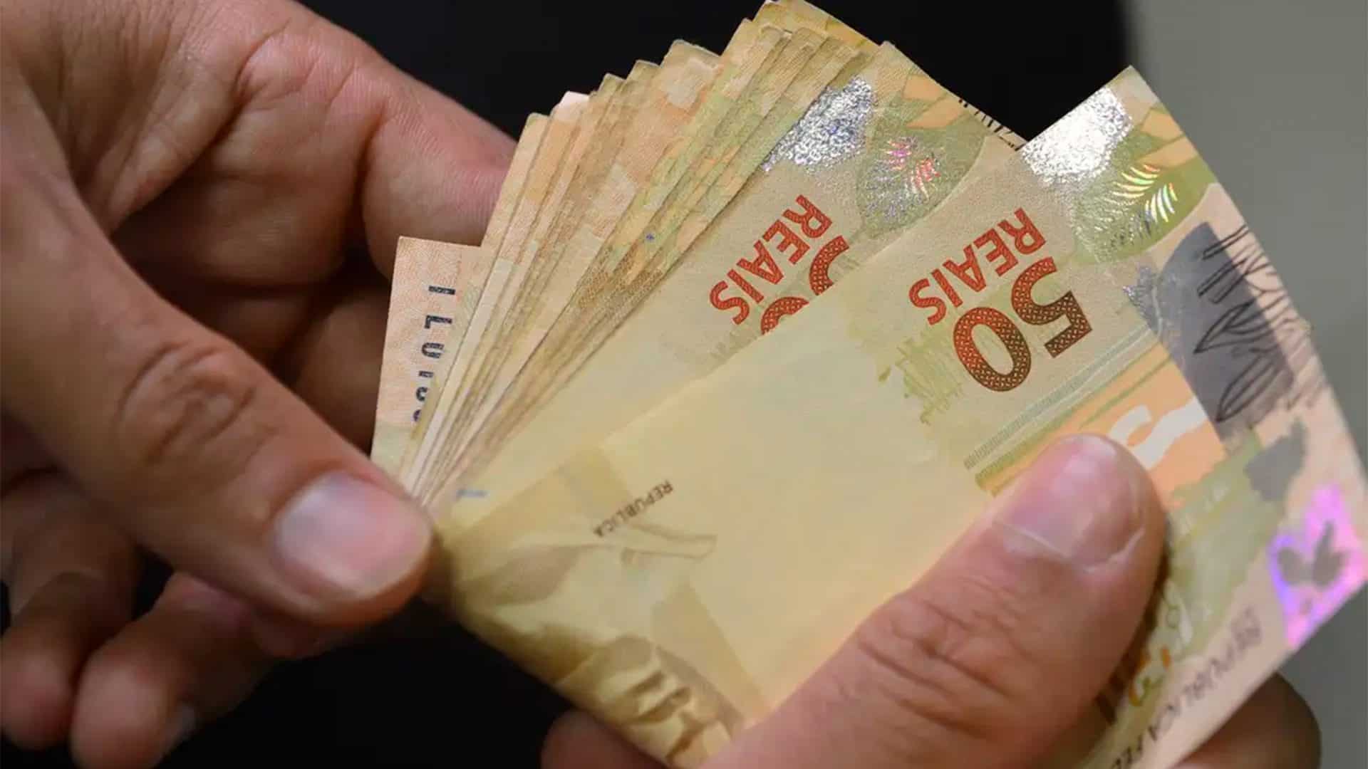 cédulas de 50 reais