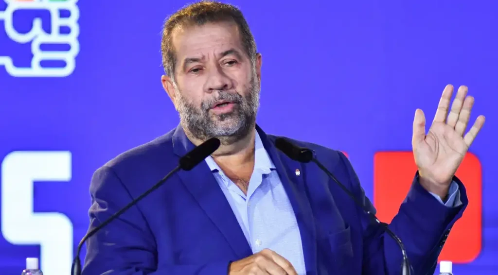 carlos lupi