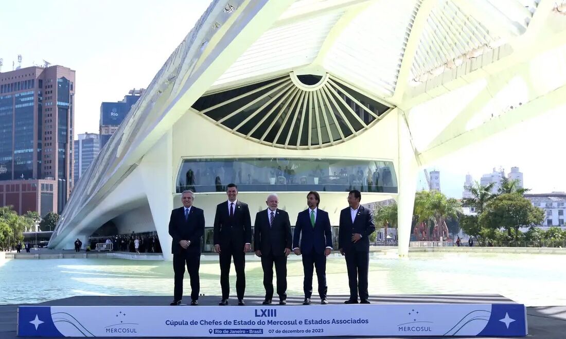 Bolívia se TORNA MEMBRO PLENO do MERCOSUL