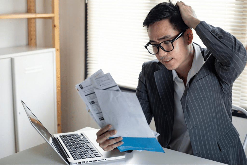 Estar com nome sujo pode afetar negativamente as oportunidades financeiras 