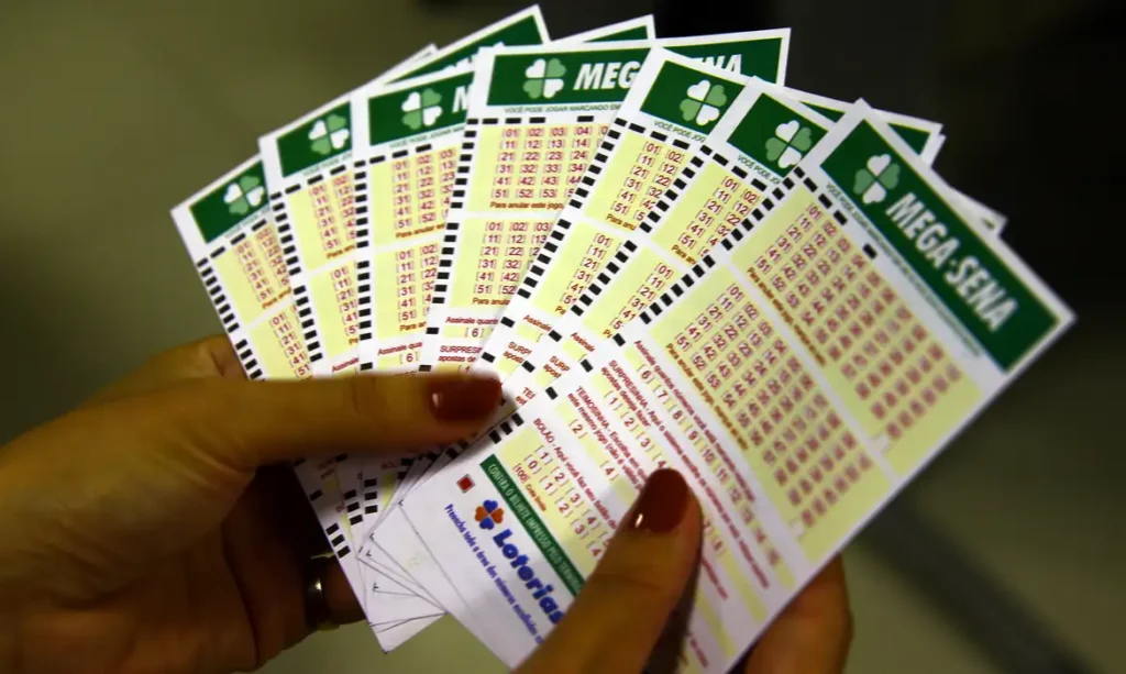 Mega-Sena Acumula pela Terceira Vez e Prêmio Chega a R$ 21 Milhões.