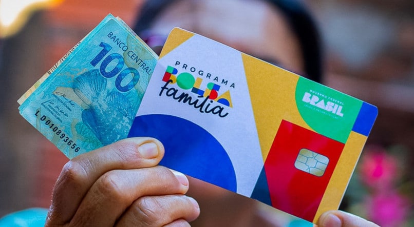 Preocupação Cresce entre Beneficiários do Bolsa Família