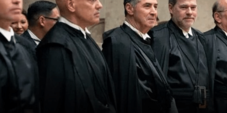 STF Rejeita Revisão da Vida Toda e Deixa Aposentados em Dúvida
