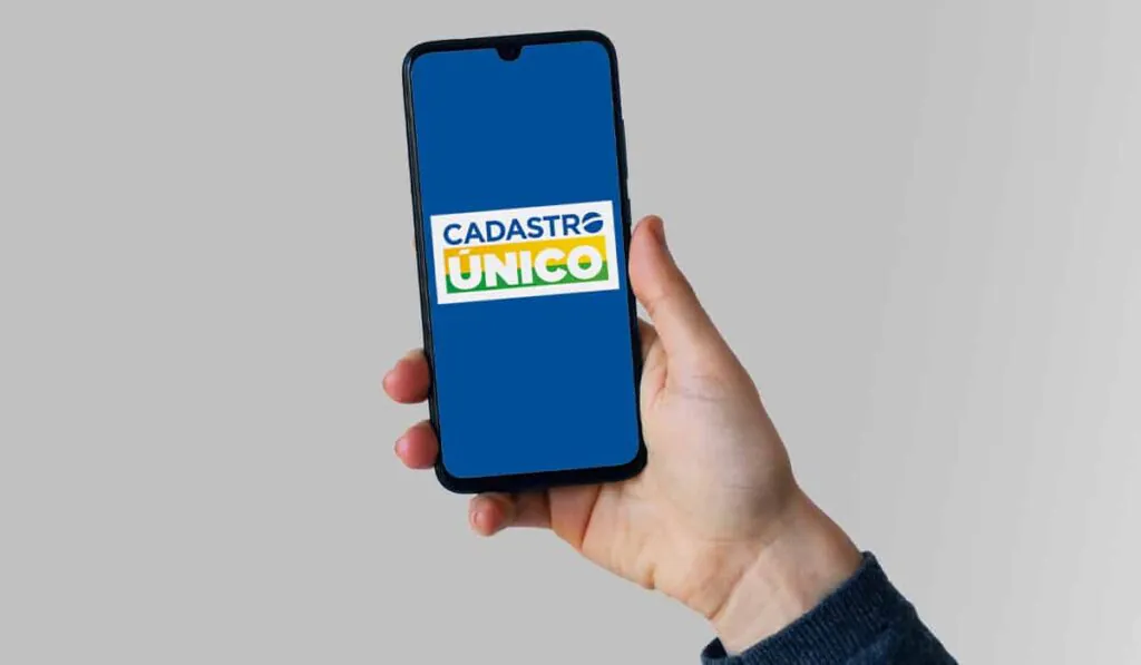 Famílias do CadÚnico Estão Recebendo R$ 600 + R$ 1.412,00