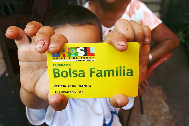 ADEUS R$ 600 DO BOLSA FAMÍLIA E EXTRA DO AUXÍLIO-GÁS