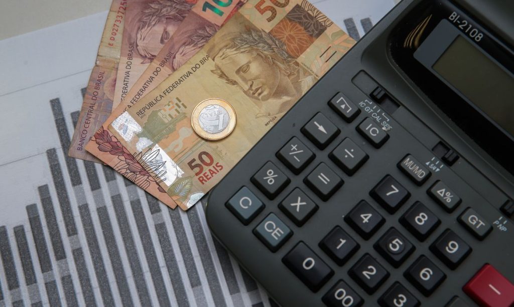 Último lote de benefício de R$ 1.412 
