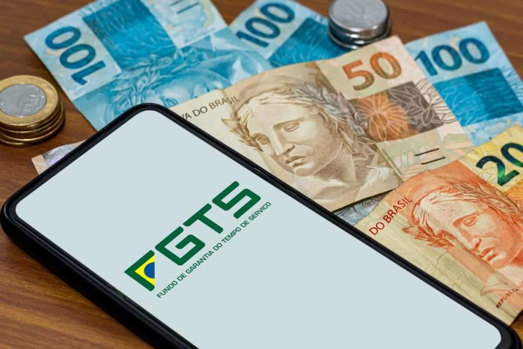 celular aberto no ffts