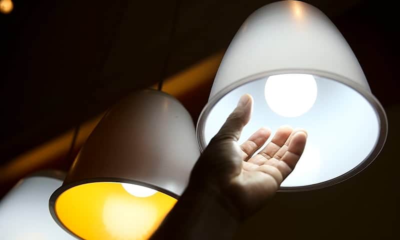 Conta de Energia Terá Desconto de Até 10% a Partir do Próximo Mês