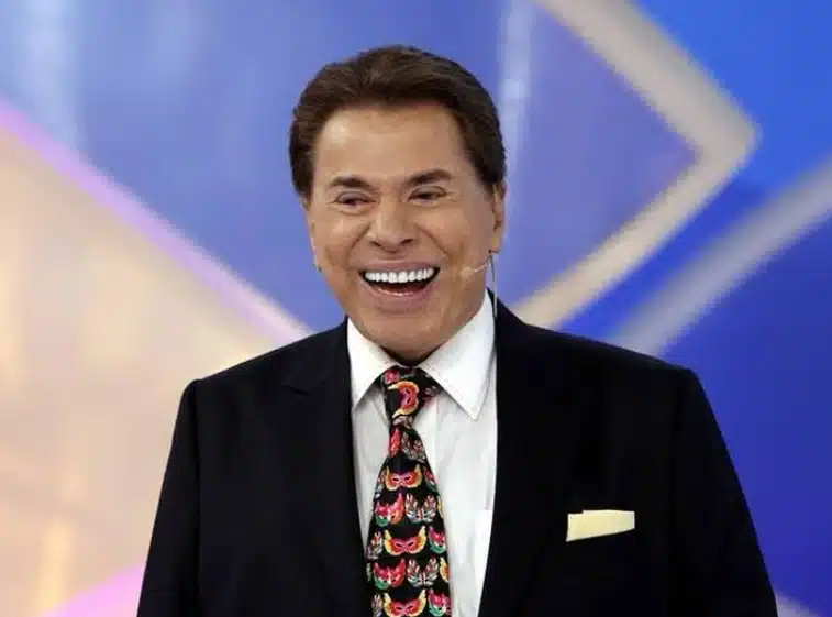 "A vida dele era ver TV", comenta Tiago Abravanel sobre a morte do avô Silvio Santos