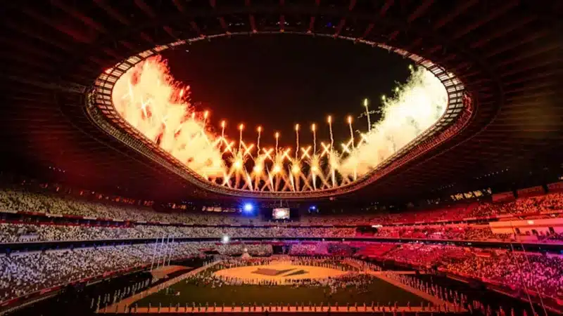 Cerimônia de encerramento das Olimpíadas de Paris 2024 acontece domingo (11/08). (Fonte: UOL)
