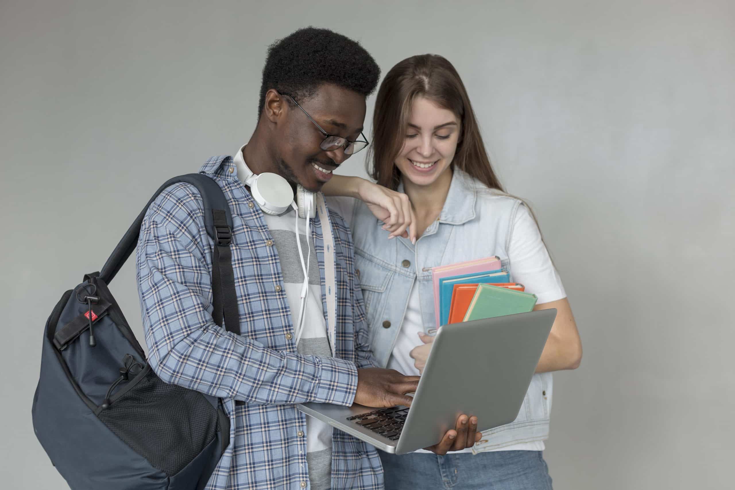 Descontos do Serasa para estudantes. (Fonte: freepik).